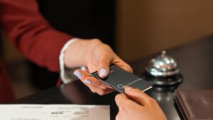 Formation accueil client pour préparer les équipes saisonnières à la relation client
